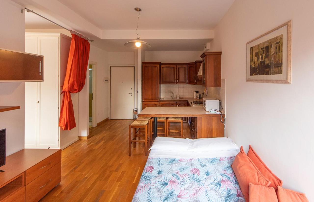 Housmart Milazzo 5 Appartement Bologna Buitenkant foto