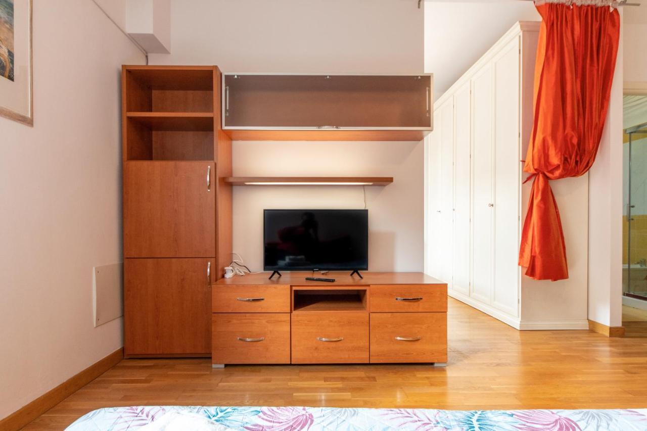 Housmart Milazzo 5 Appartement Bologna Buitenkant foto
